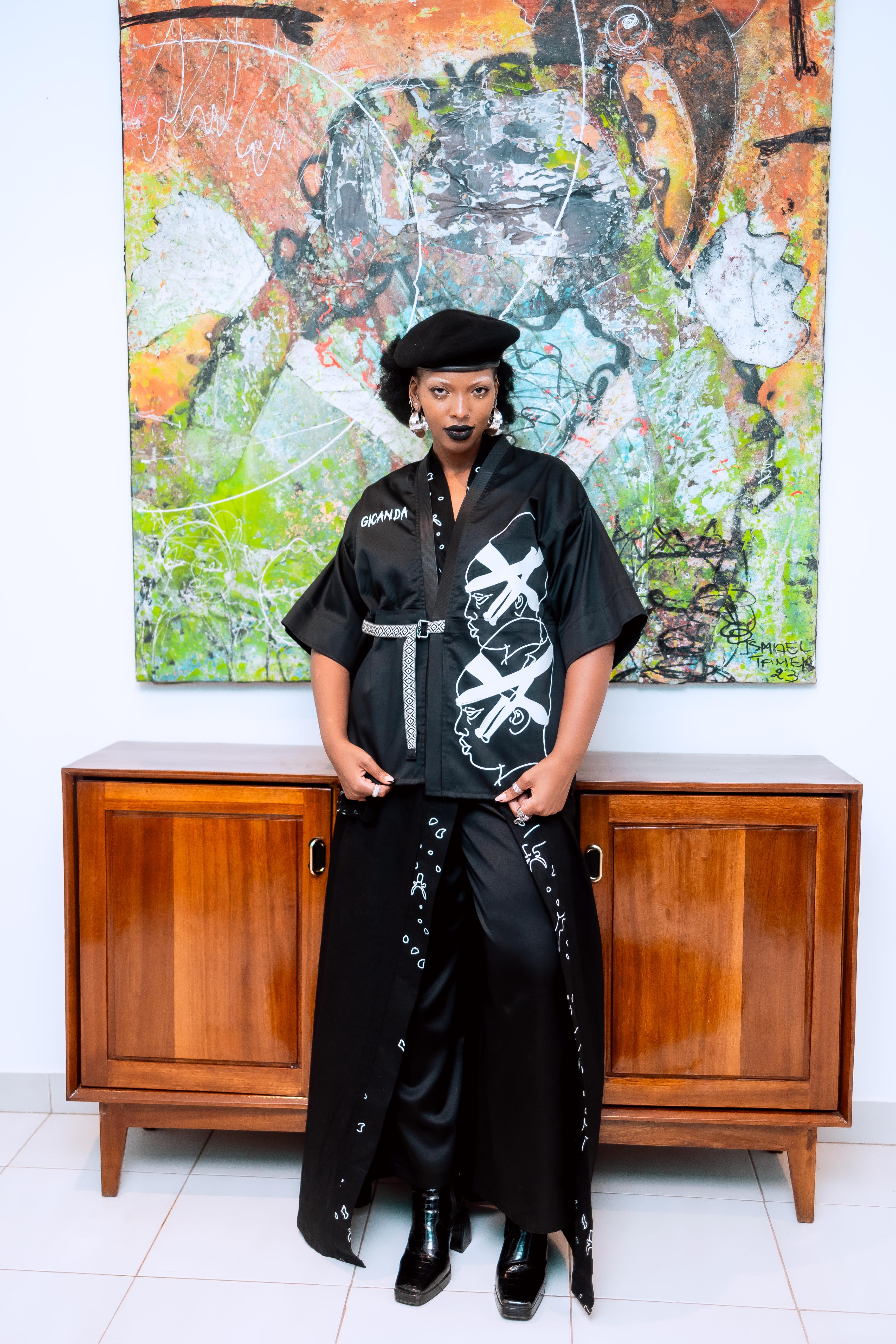 GICANDA black kimono shirt